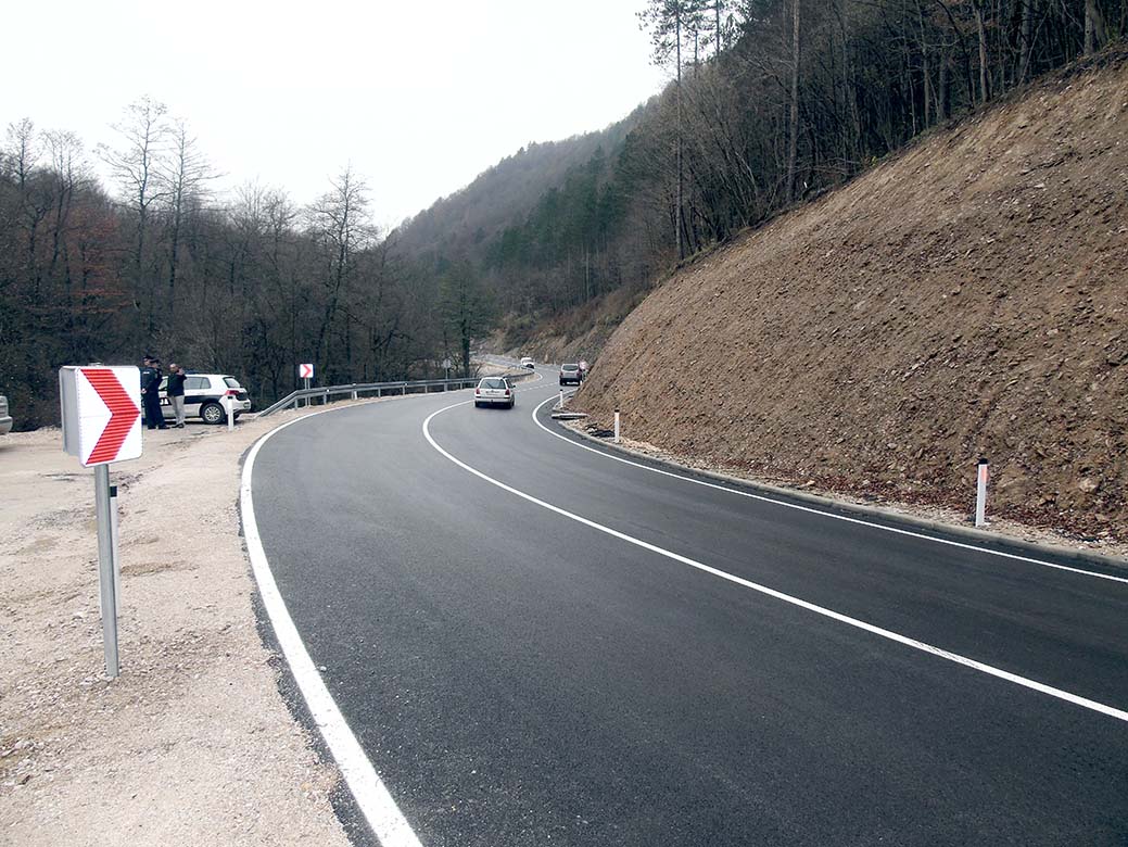 Dronom kroz Deru 