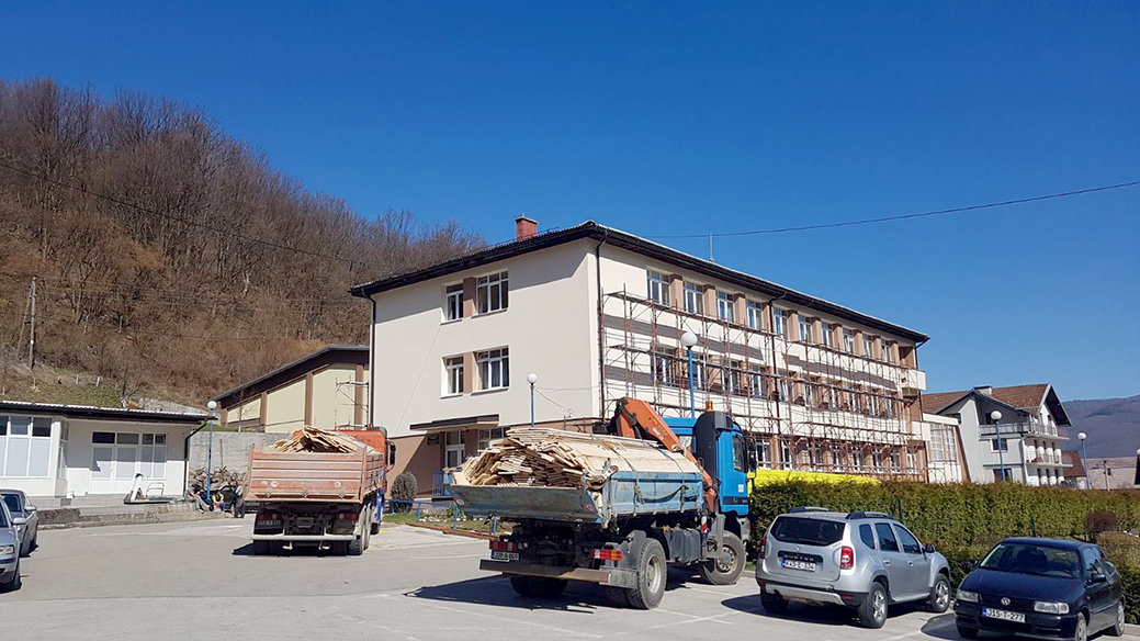 Započeli radovi na utopljevanju zgrade srednje škole