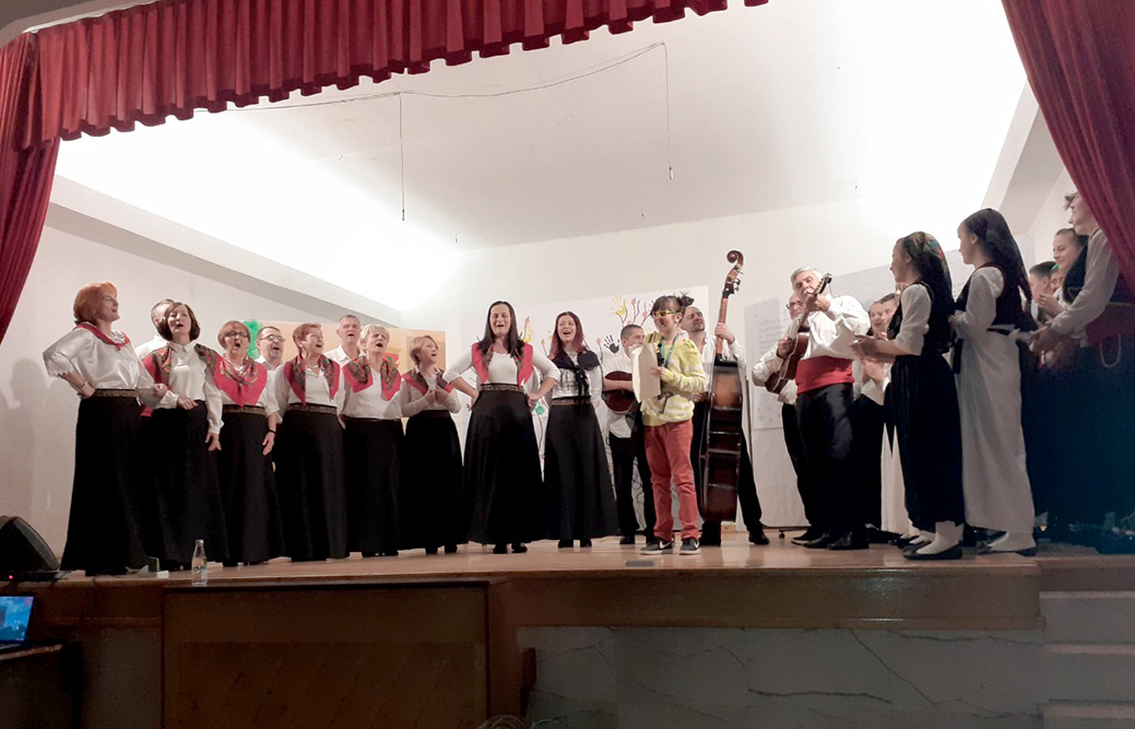 Izveden glazbeno-scenski prikaz tradicije i običaja kreševskog kraja