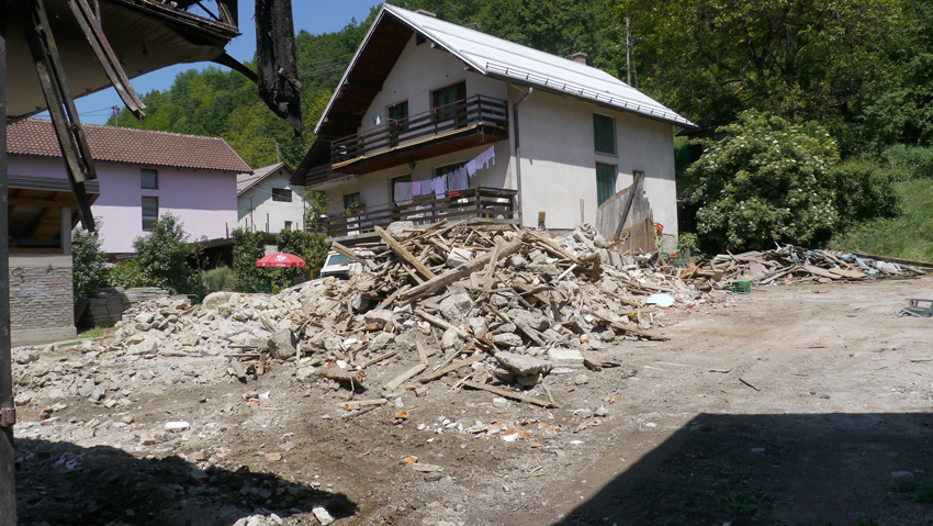 rusenje1