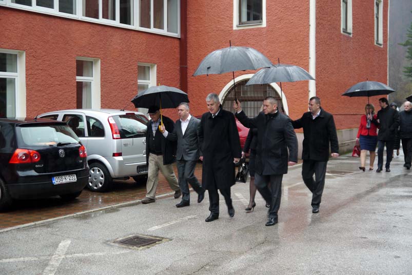 zČović 08