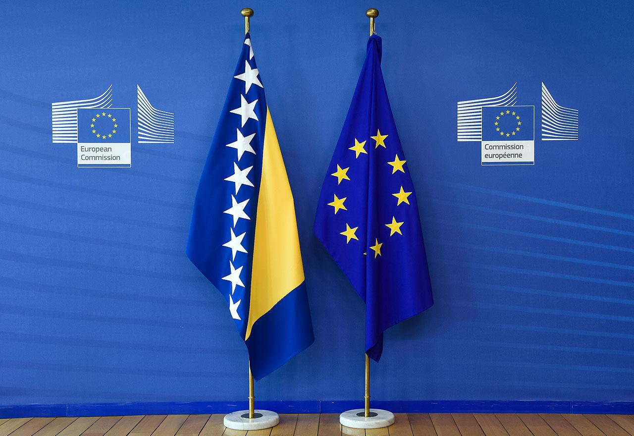 Javni poziv za dodjelu sredstava za osobe iz kategorije energetskih siromašnih domaćinstava/kućanstava